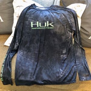 Performance Fishing long sleeve shirt